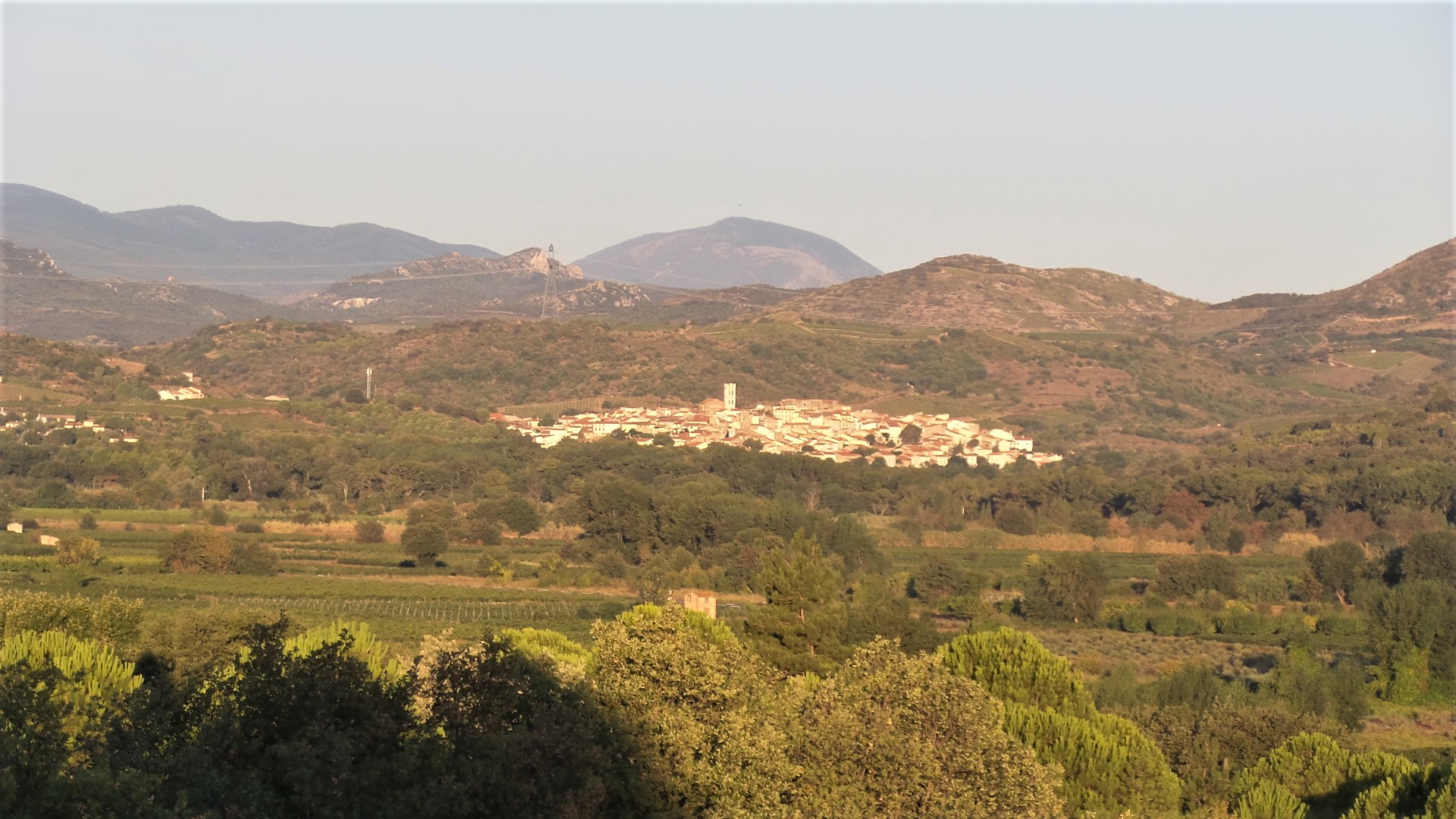 Village (vue de l'institution)