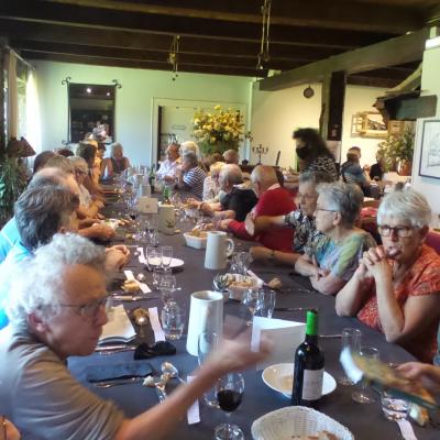 Le Repas de midi au Prés Bossu