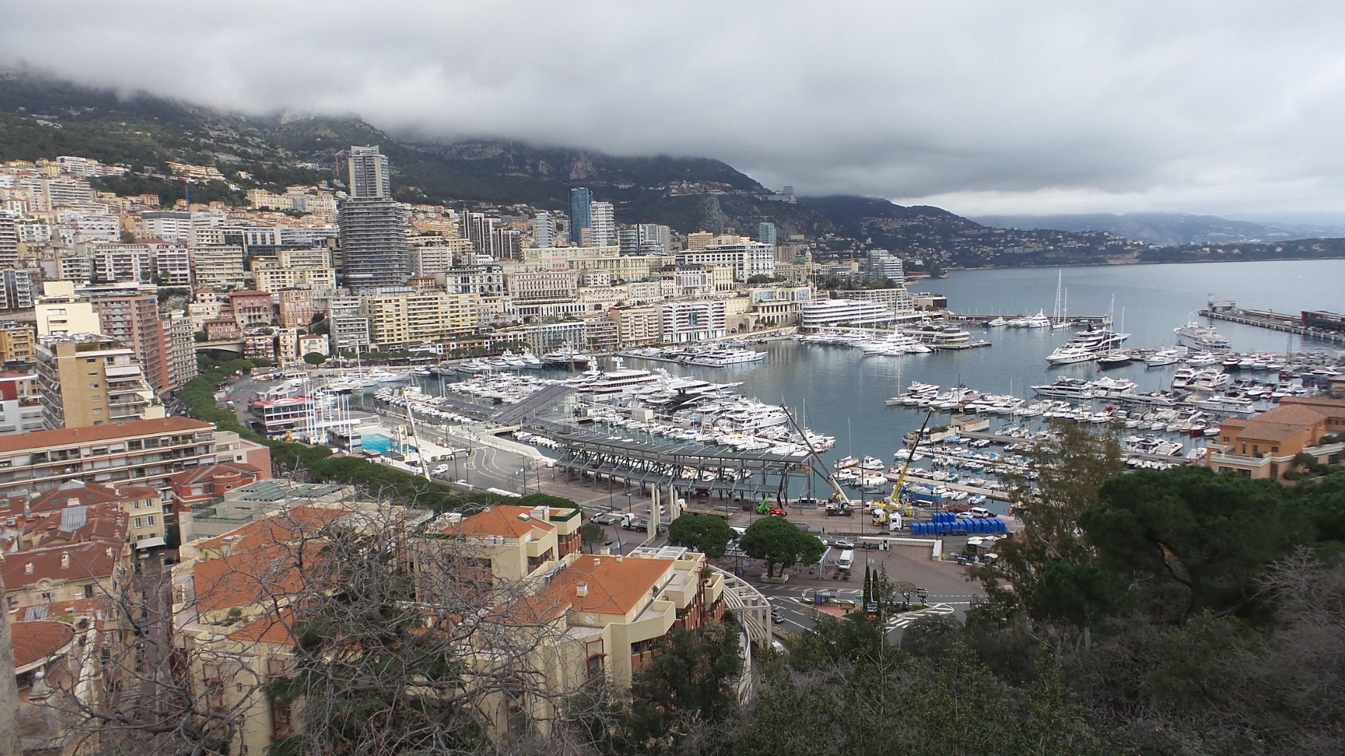 Vu depuis le rocher à Monaco