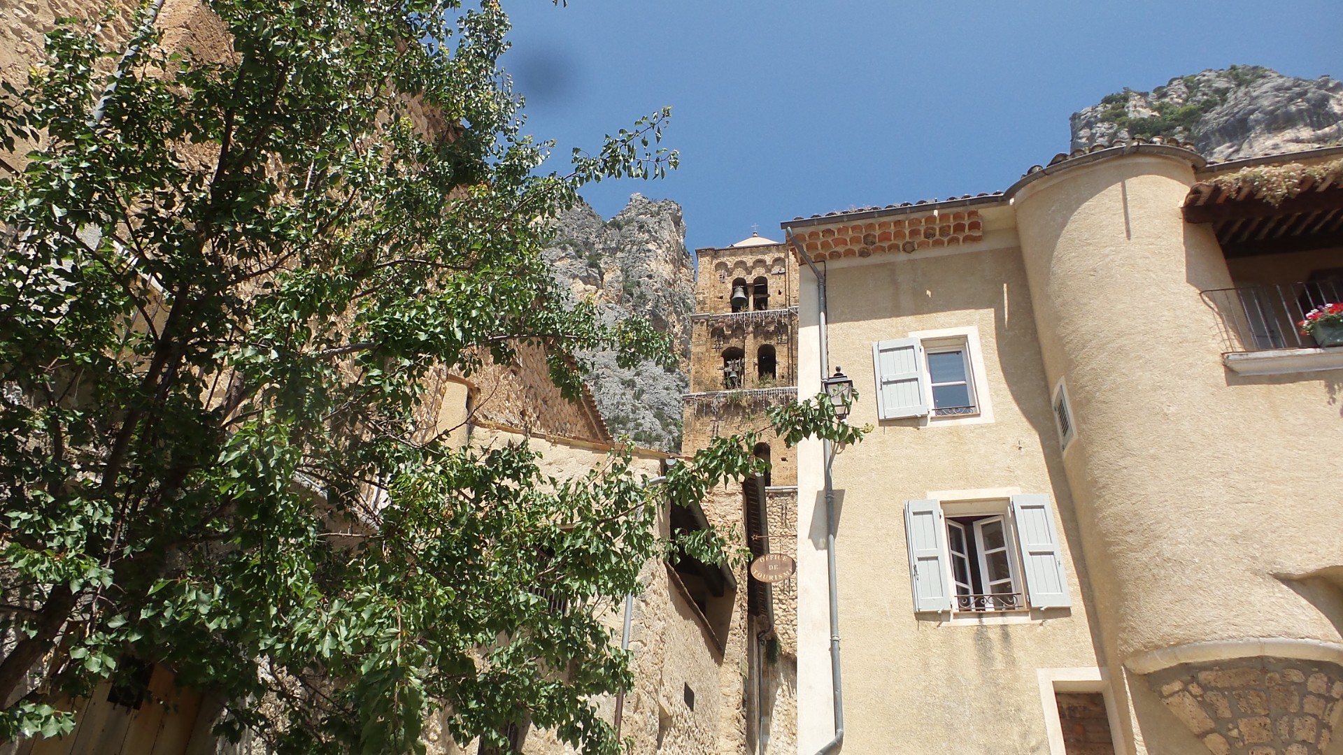 Moustiers sainte Marie