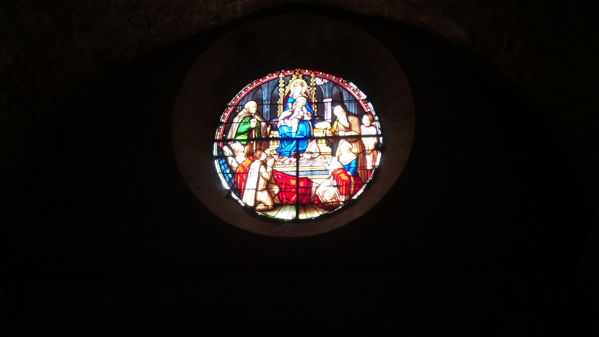 Vitraux de l'église de Moustiers