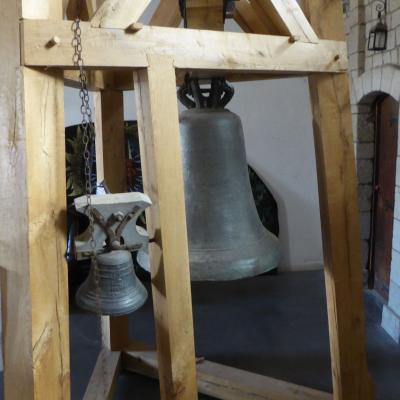 Une des plus vieilles cloches fr